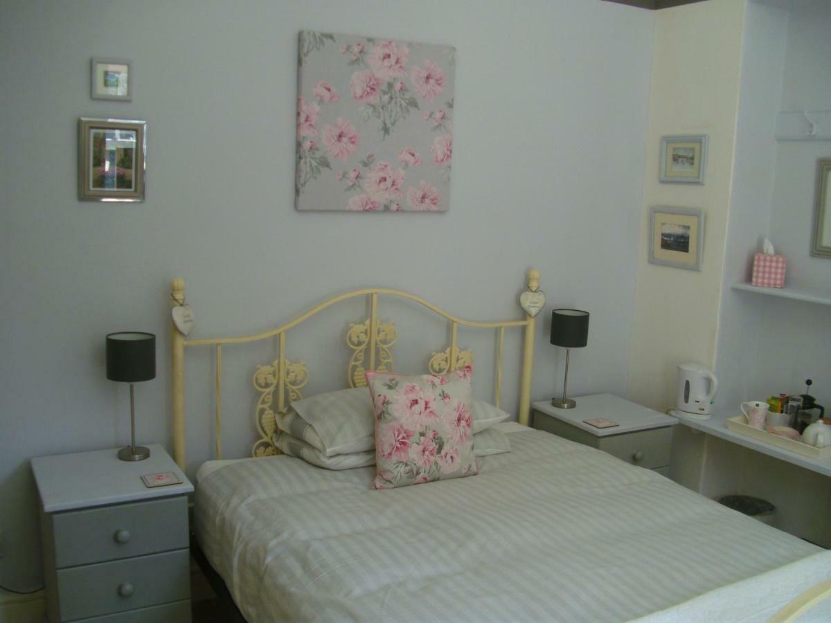 The Grove Bed & Breakfast