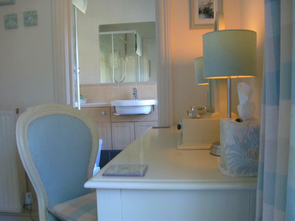 The Grove Bed & Breakfast